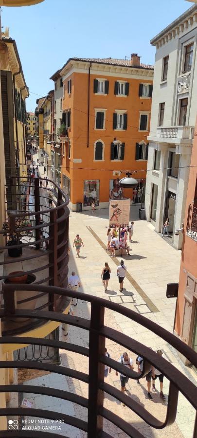 Apartment Centro Storico Verona , Samaritana N.4 المظهر الخارجي الصورة